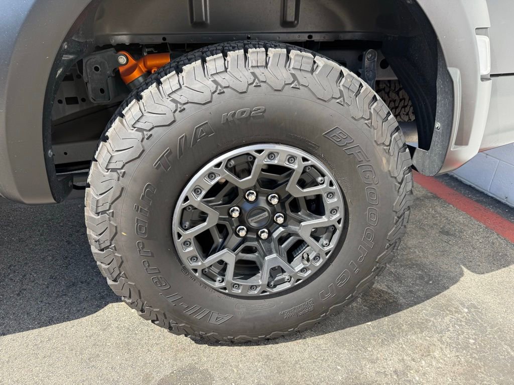 Used 2024 Ford F150 Raptor AWD/4WD image 4