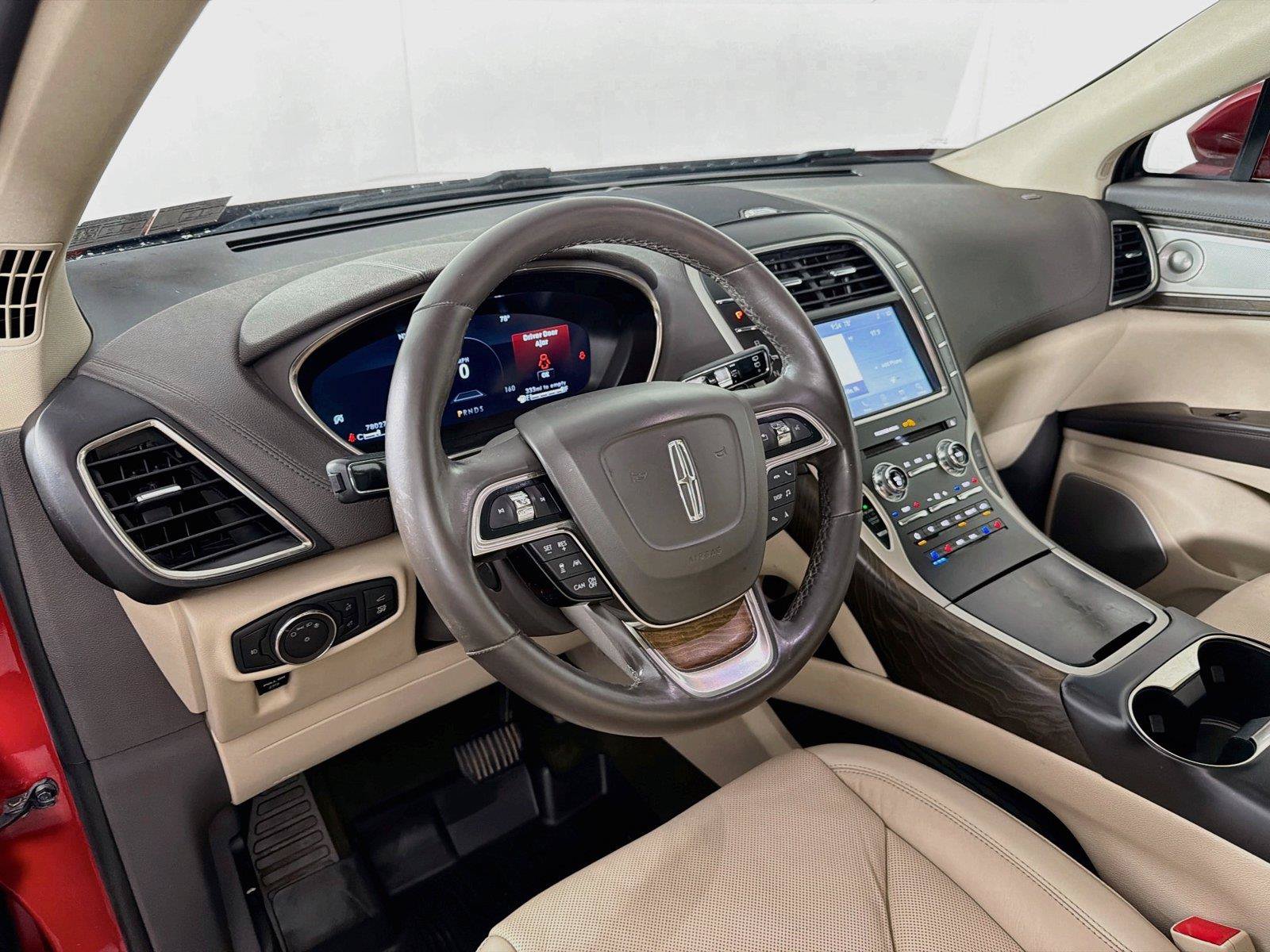 Used 2020 Lincoln Nautilus Reserve w/ Equipment Group 202A AWD/4WD image 16