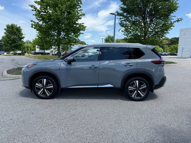 Used 2023 Nissan Rogue Platinum AWD/4WD image 9