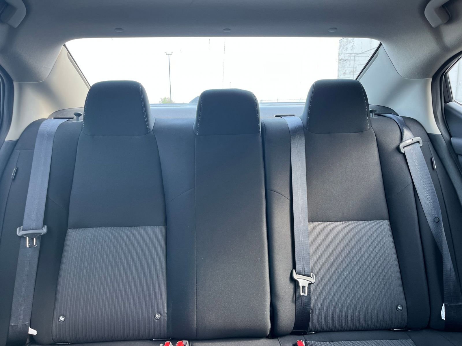 Used 2025 Nissan Sentra SV FWD image 37