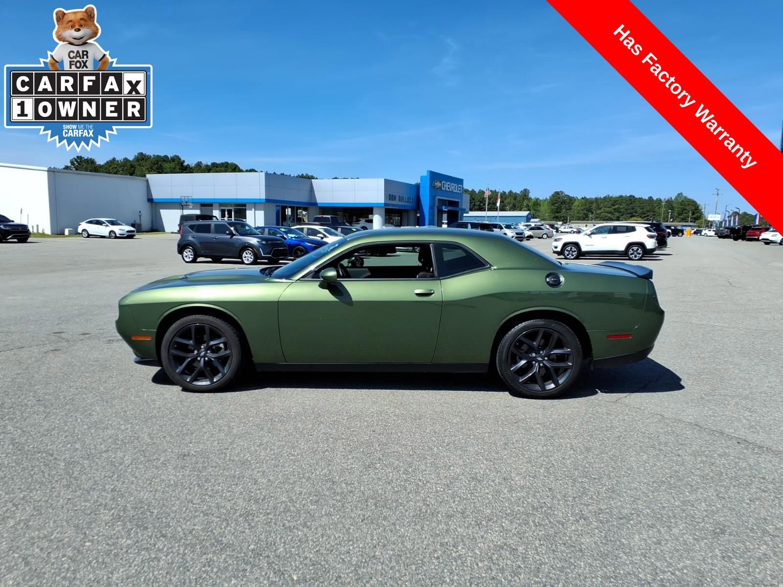 Used 2023 Dodge Challenger SXT w/ Blacktop Package image 2