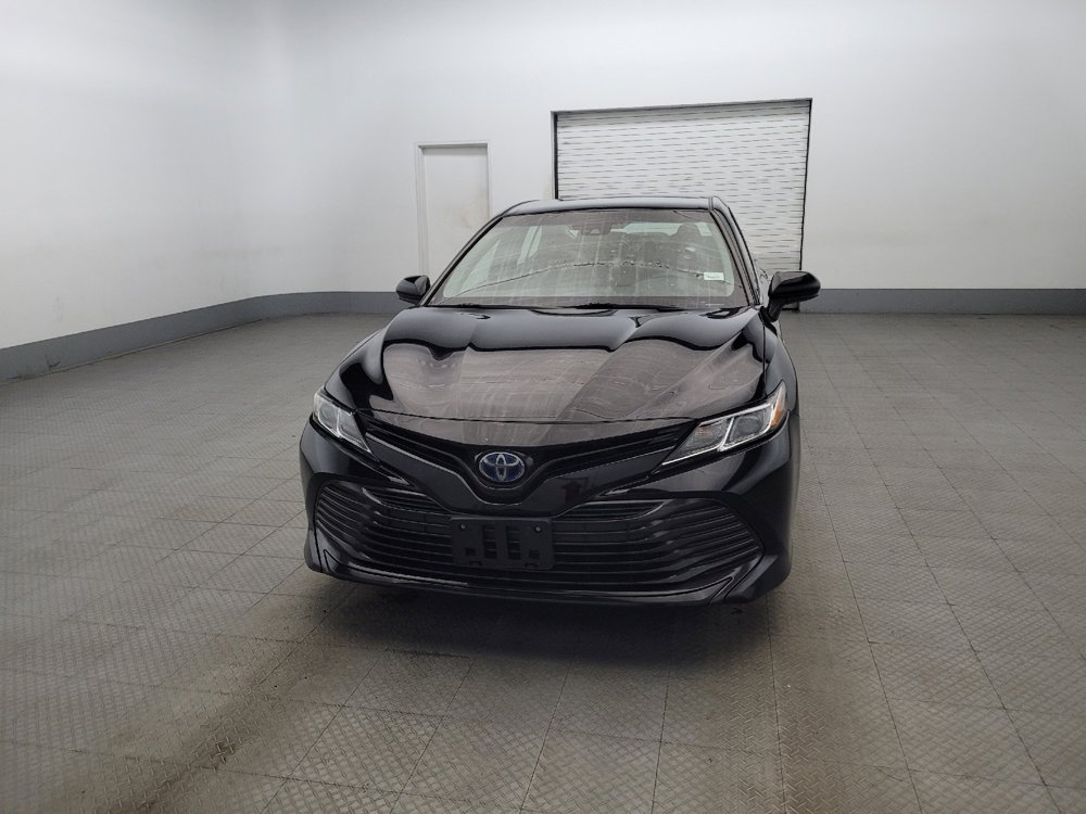 Used 2018 Toyota Camry LE image 15