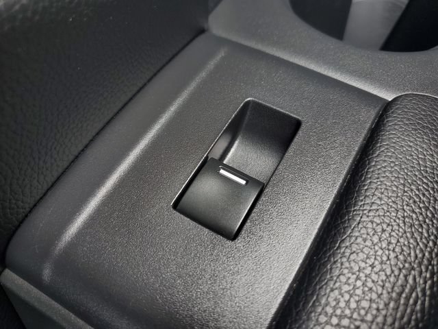 Used 2022 Honda Pilot Black Edition image 15