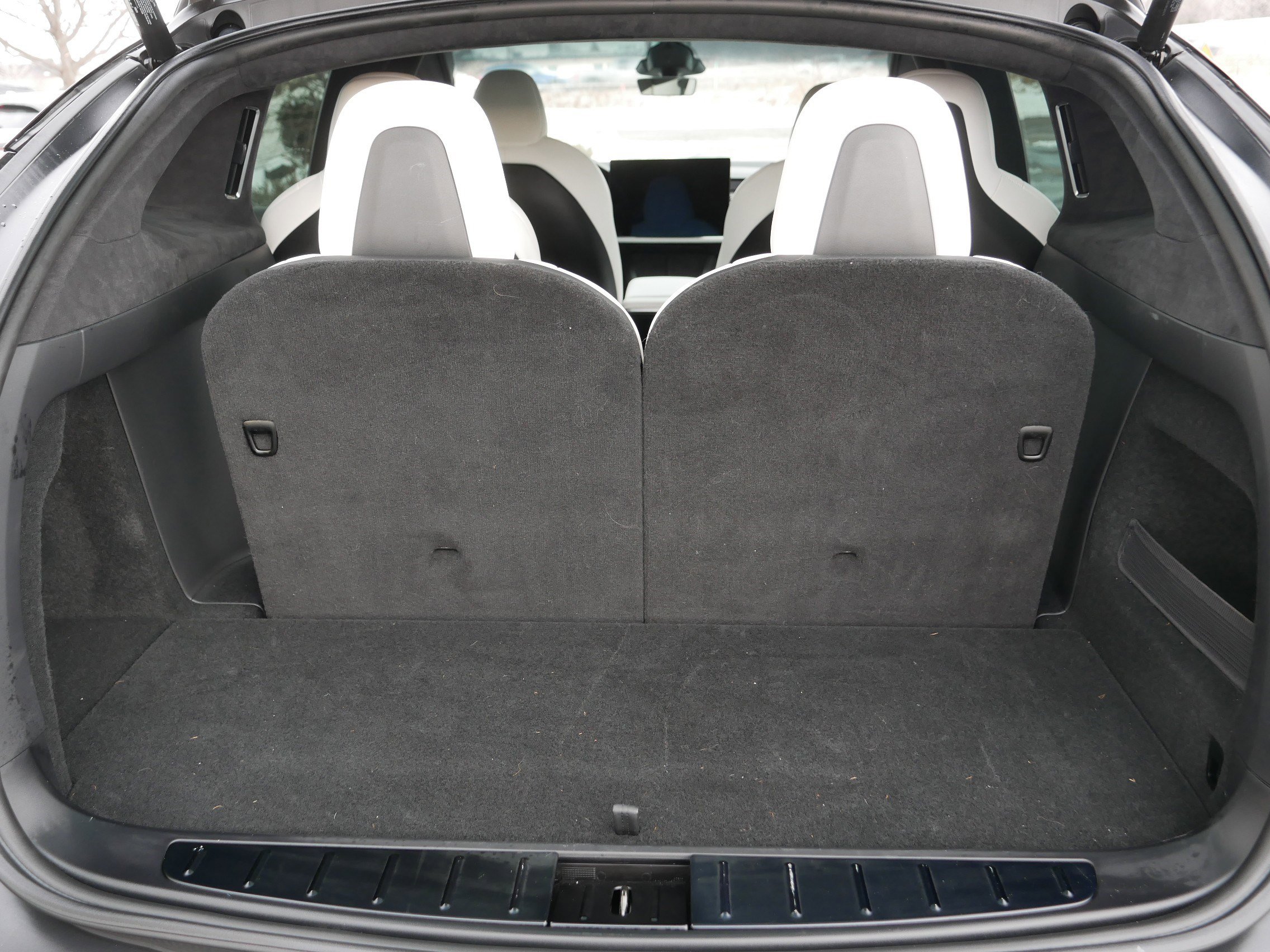 Used 2024 Tesla Model X Plaid image 18