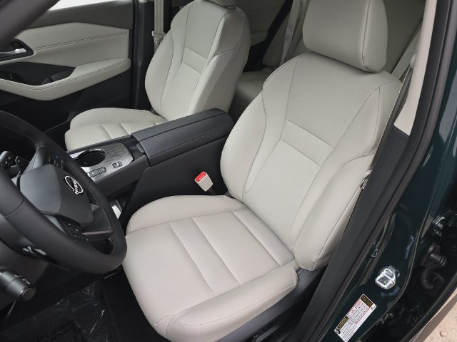 New 2026 Nissan Rogue Dark Armor FWD image 15