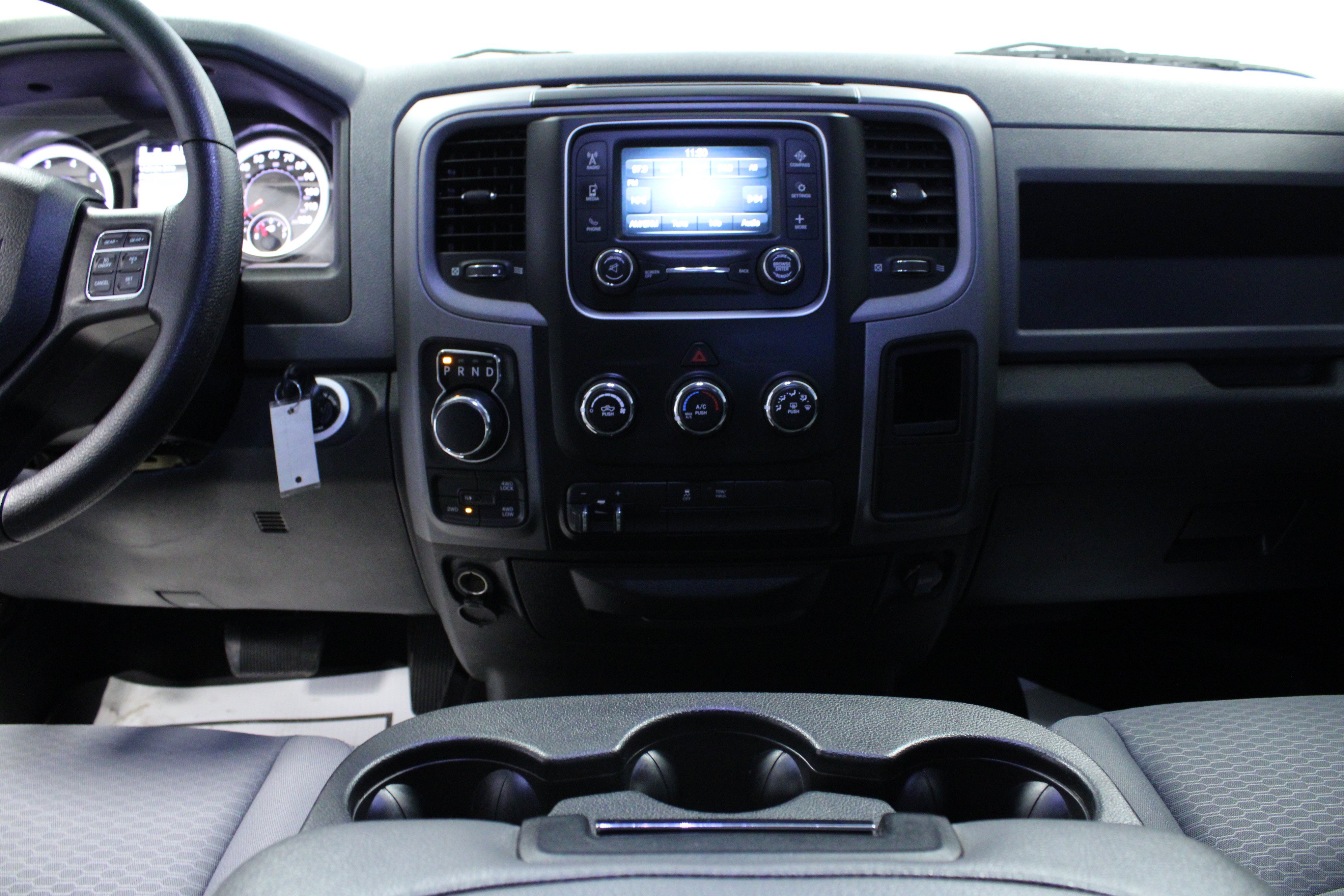 Used 2015 RAM 1500 Express AWD/4WD image 18