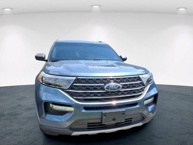 Used 2020 Ford Explorer XLT w/ Equipment Group 202A AWD/4WD image 6