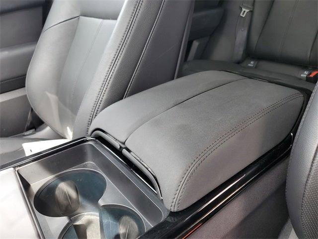 Used 2025 Land Rover Range Rover Velar Dynamic SE image 89