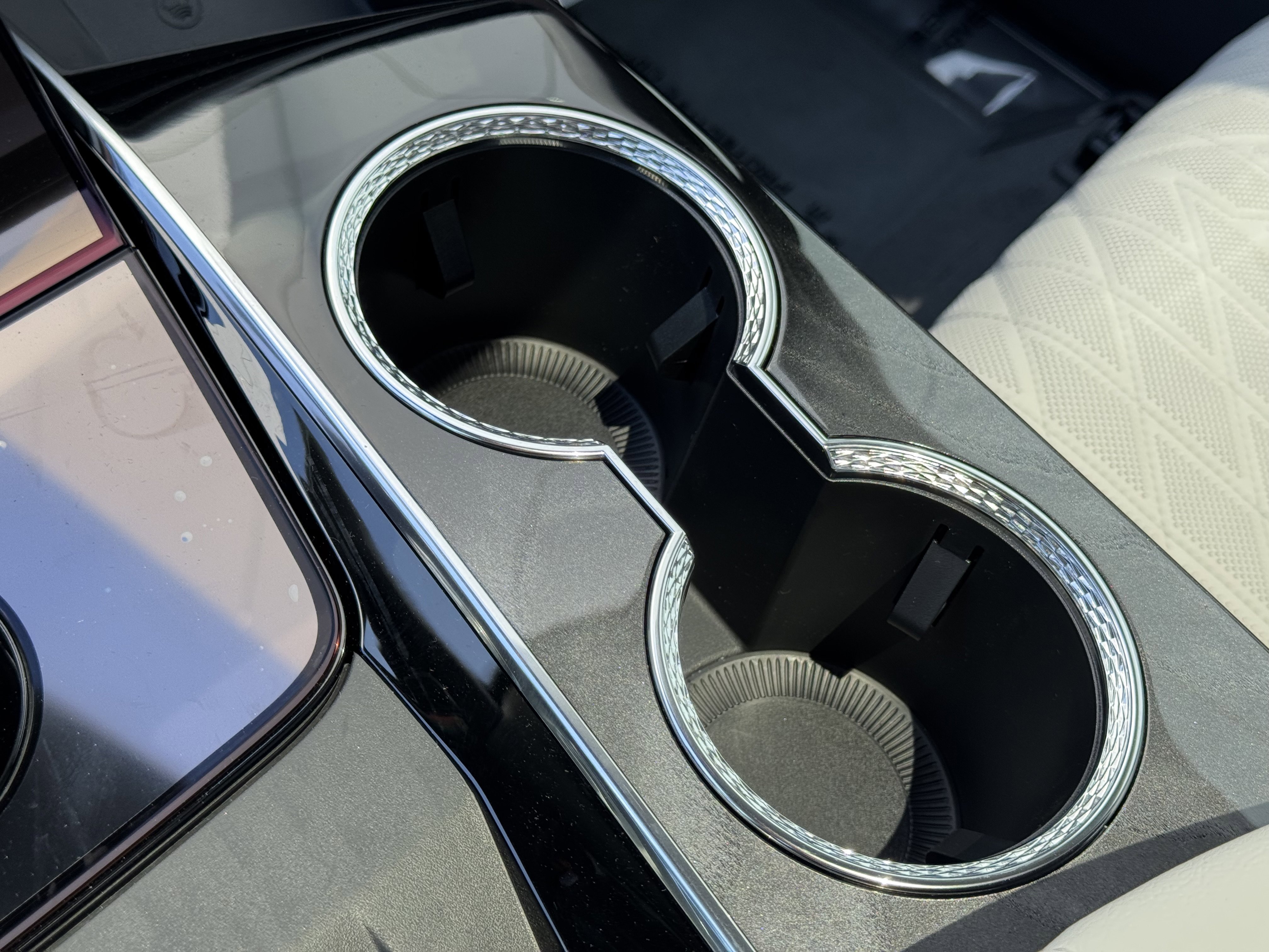 New 2026 Cadillac Escalade IQ Sport 1 w/ LPO, Floor Liner Package image 29