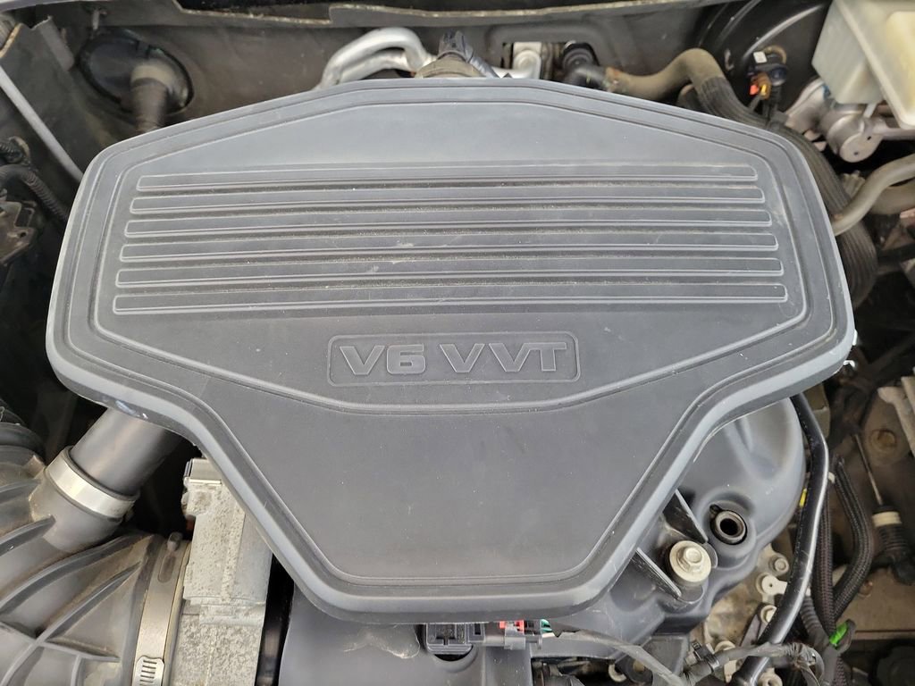 Used 2017 GMC Acadia Denali w/ Technology Package image 10