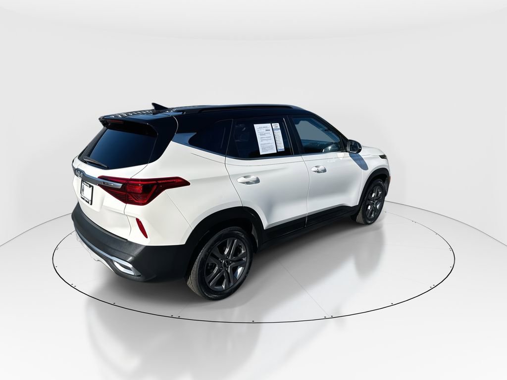 Used 2023 Kia Seltos S w/ Navigation Package FWD image 8