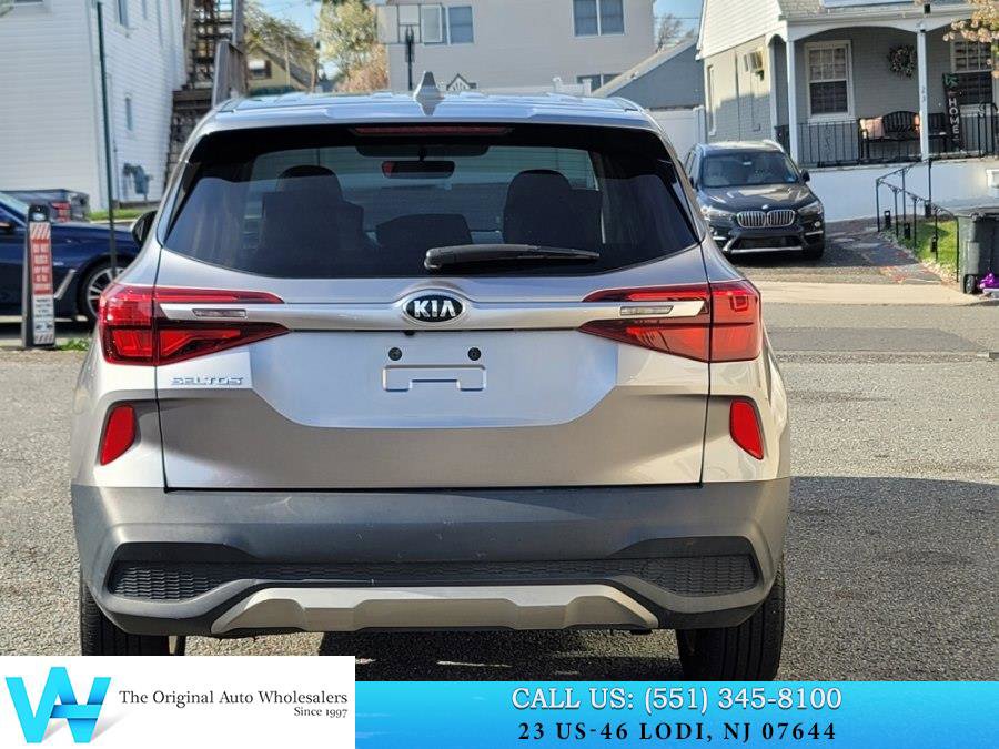 Used 2021 Kia Seltos LX image 5