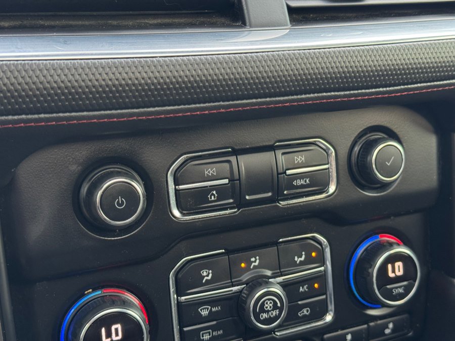 Used 2021 Chevrolet Suburban RST w/ Luxury Package image 68