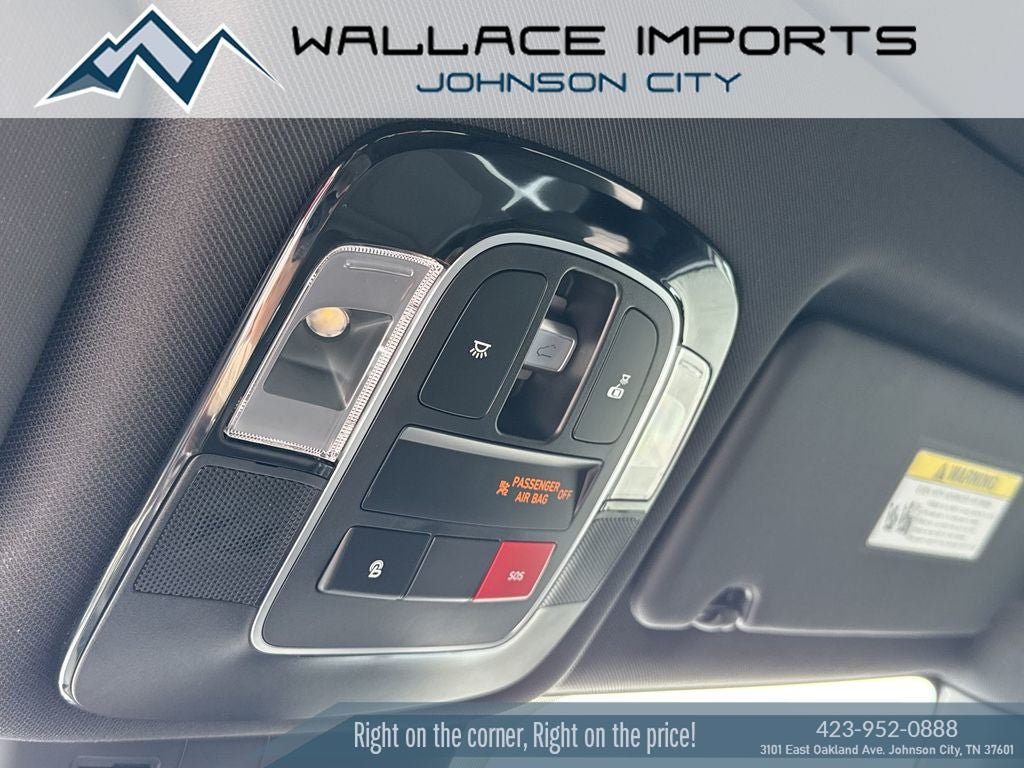 Used 2024 Hyundai Santa Cruz Limited AWD/4WD image 16