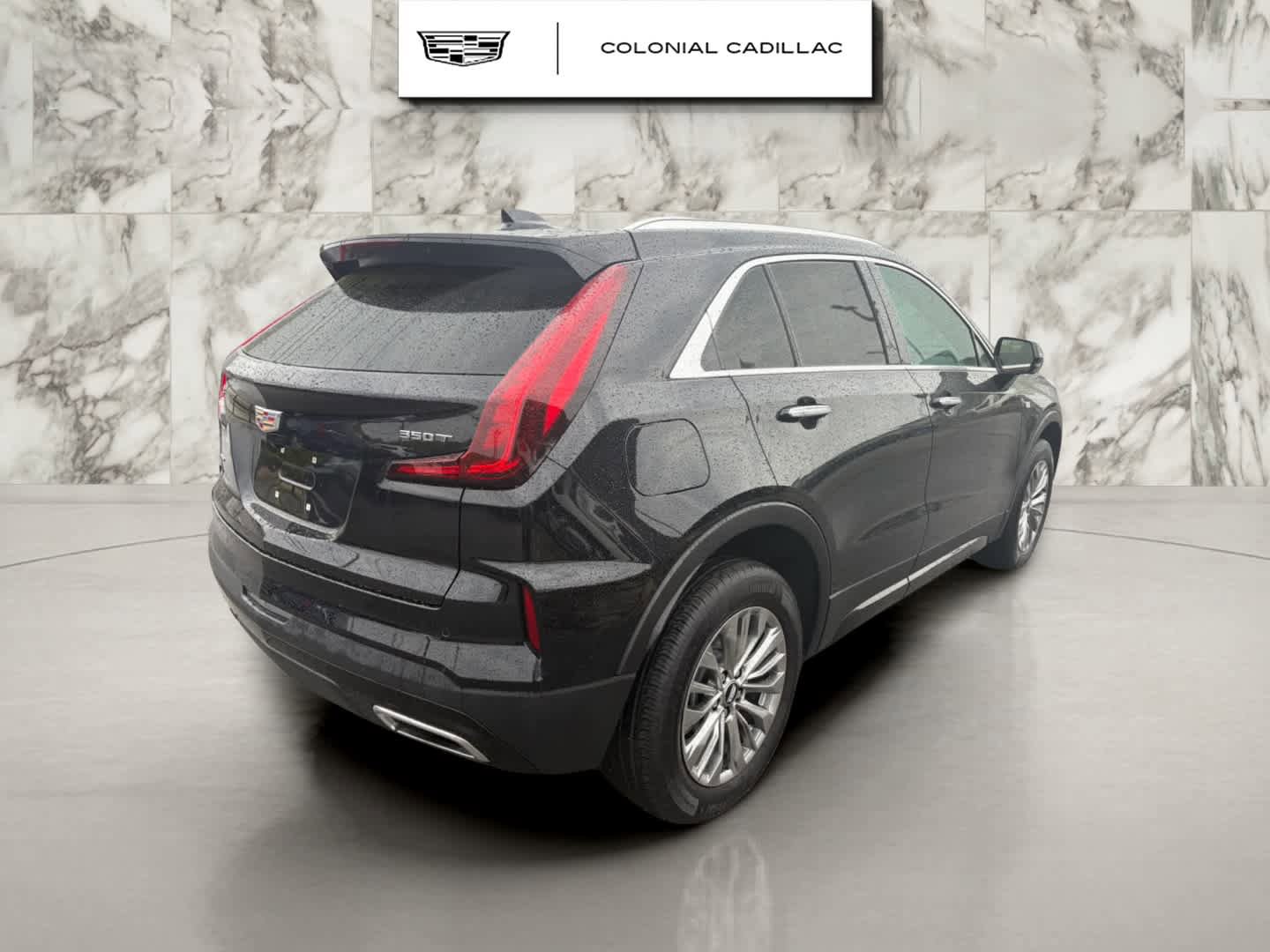 Used 2025 Cadillac XT4 Premium Luxury AWD/4WD image 5