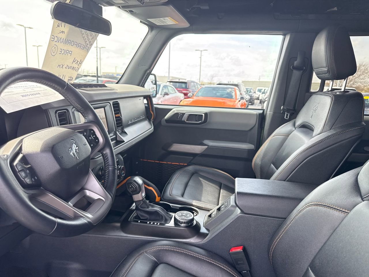 Used 2023 Ford Bronco Badlands w/ Sasquatch Package AWD/4WD image 11