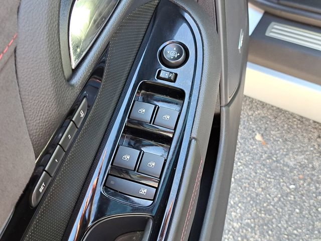 Used 2017 Chevrolet SS image 21