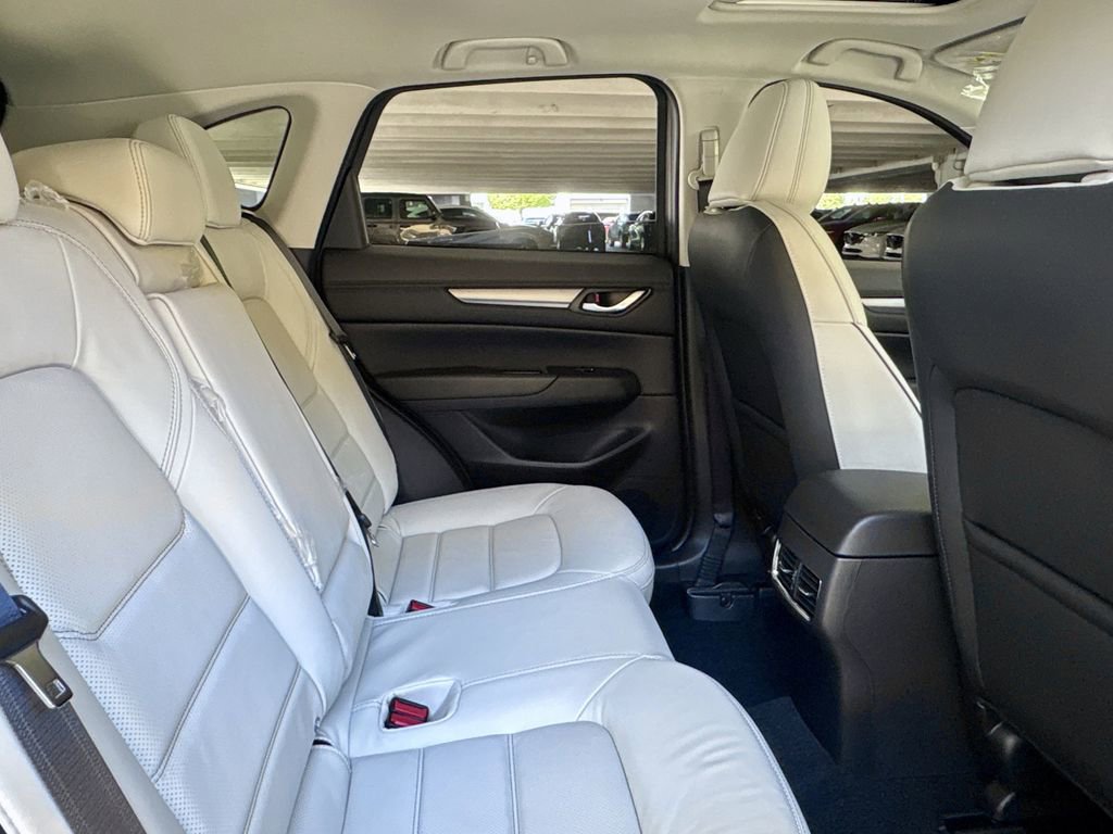 New 2025 MAZDA CX-5 AWD 2.5 S w/ Preferred Package image 11