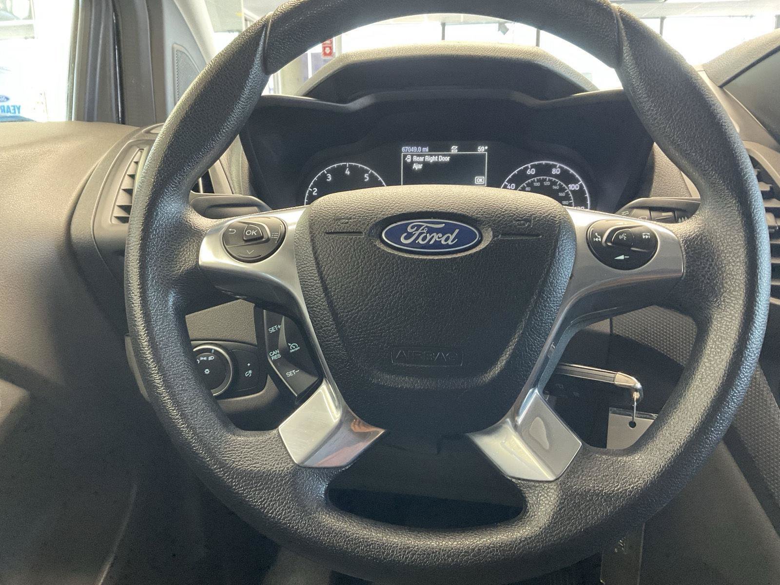 Used 2019 Ford Transit Connect XL FWD image 18