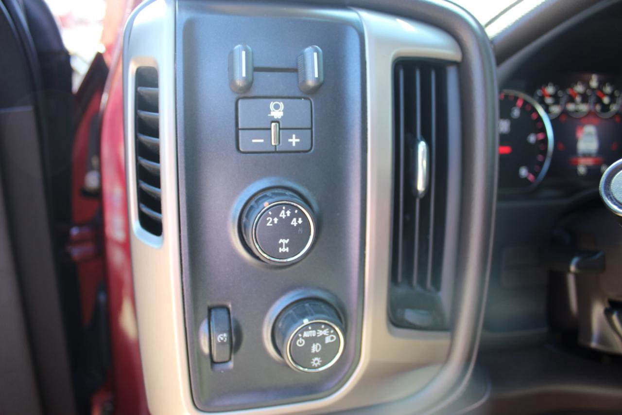 Used 2015 GMC Sierra 2500 Denali w/ Duramax Plus Package AWD/4WD image 26