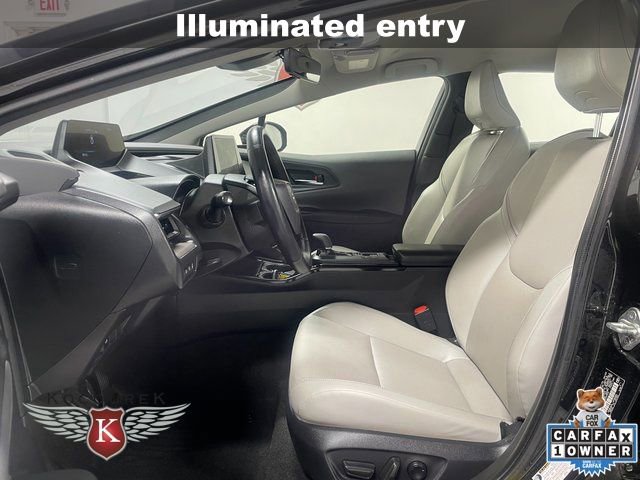 Used 2023 Toyota Prius XLE image 11