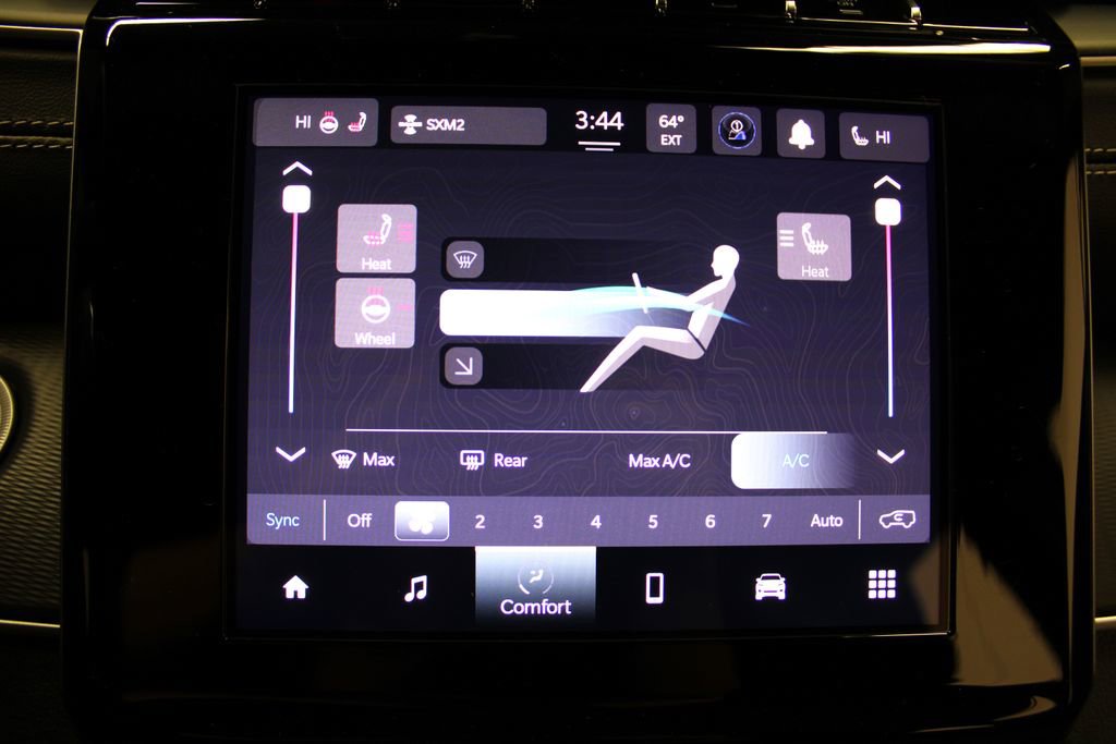 New 2025 Jeep Grand Cherokee Laredo X w/ Luxury Tech Group I image 16