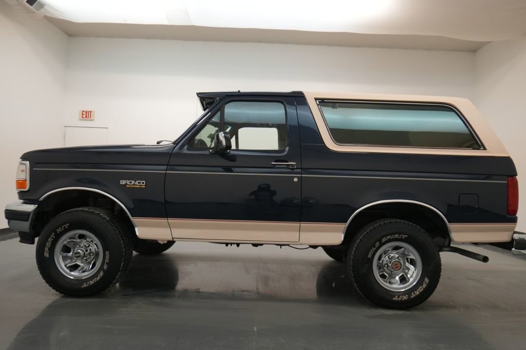 Used 1992 Ford Bronco Eddie Bauer image 5