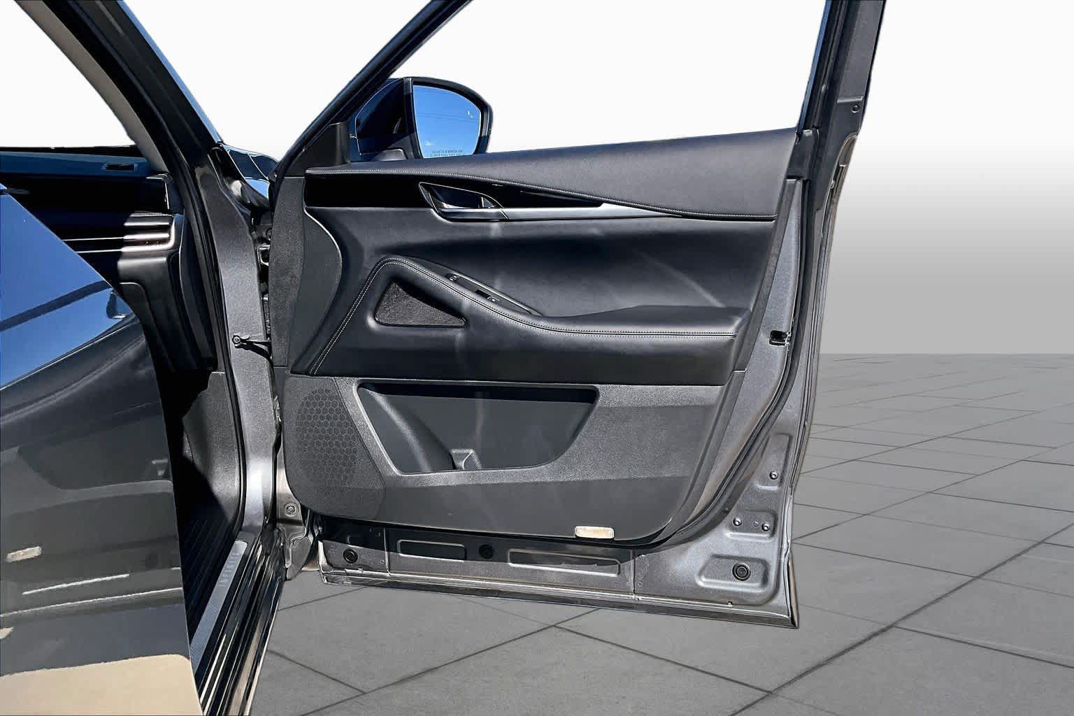 Used 2024 INFINITI QX60 Pure FWD image 23