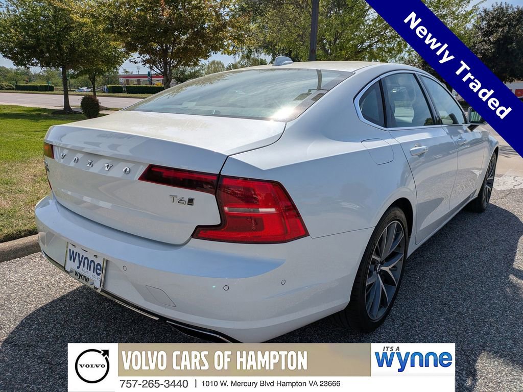 Used 2017 Volvo S90 T6 Momentum w/ Vision Package AWD/4WD image 4