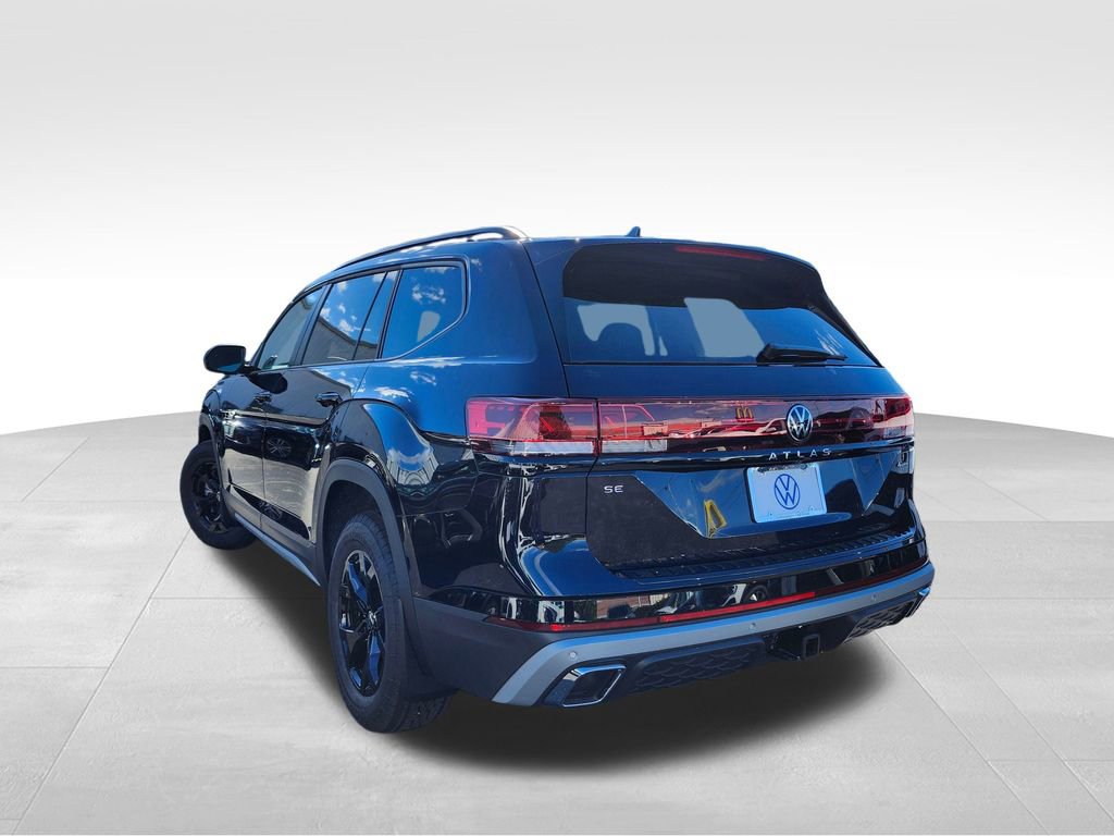 New 2026 Volkswagen Atlas Peak Edition image 4