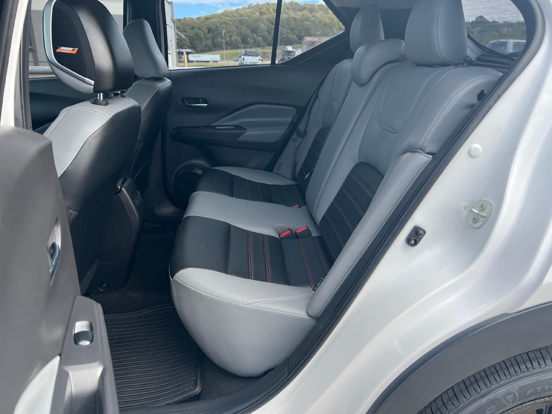 Used 2023 Nissan Kicks SR w/ SR Premium Package FWD image 11