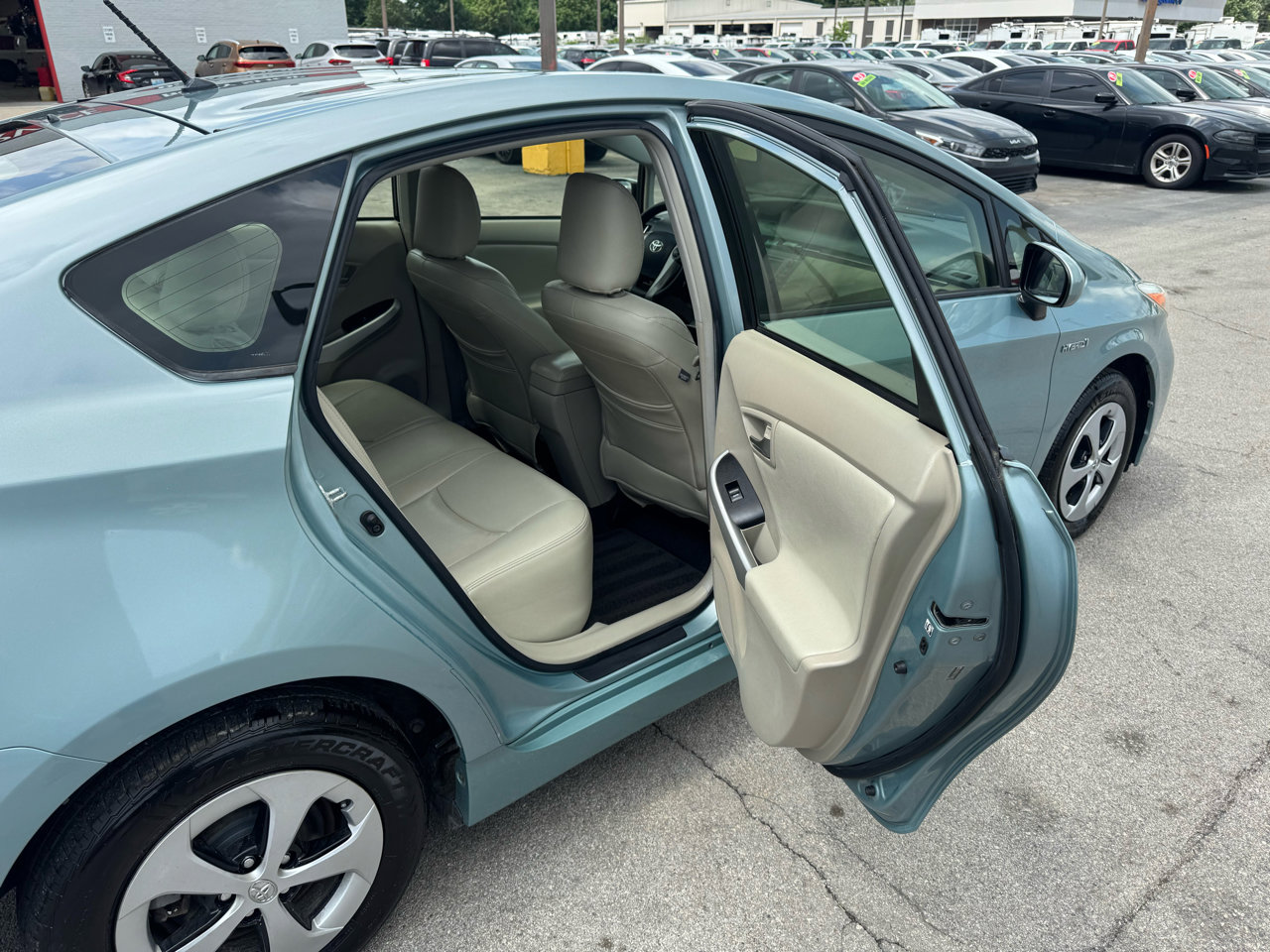 Used 2012 Toyota Prius Two image 11