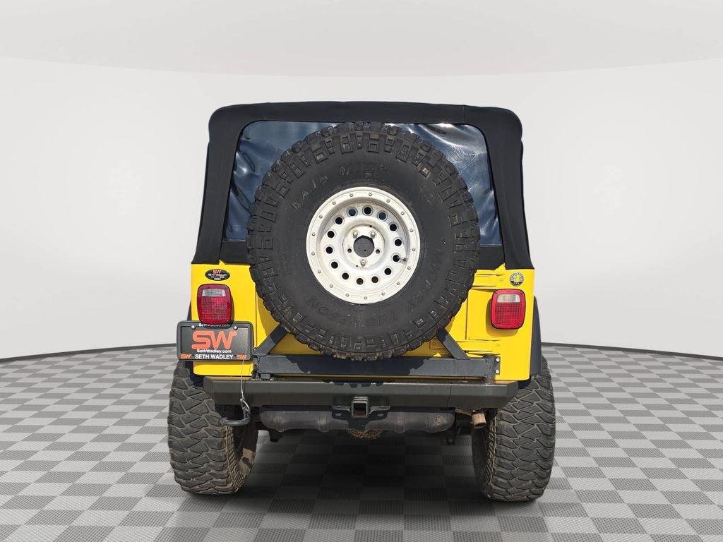 Used 2004 Jeep Wrangler 4WD image 6