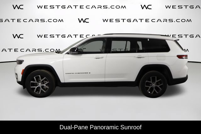 Used 2023 Jeep Grand Cherokee L Limited AWD/4WD image 5