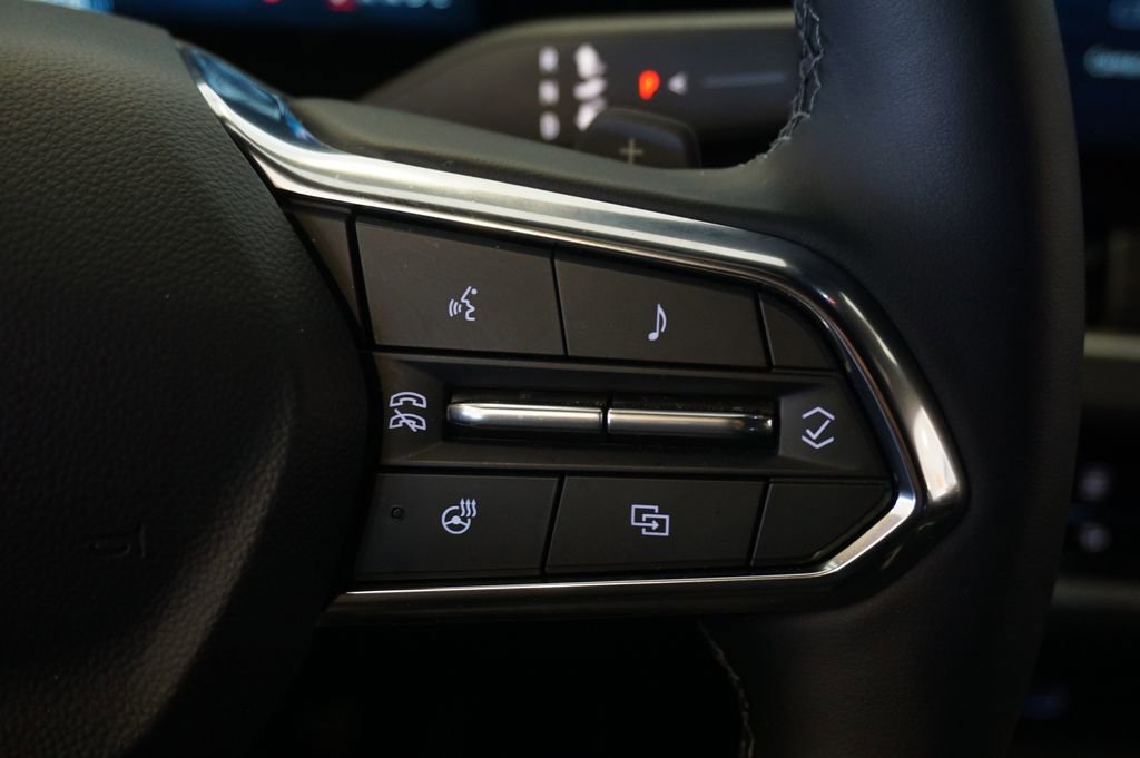 New 2026 Chevrolet Equinox LT image 19