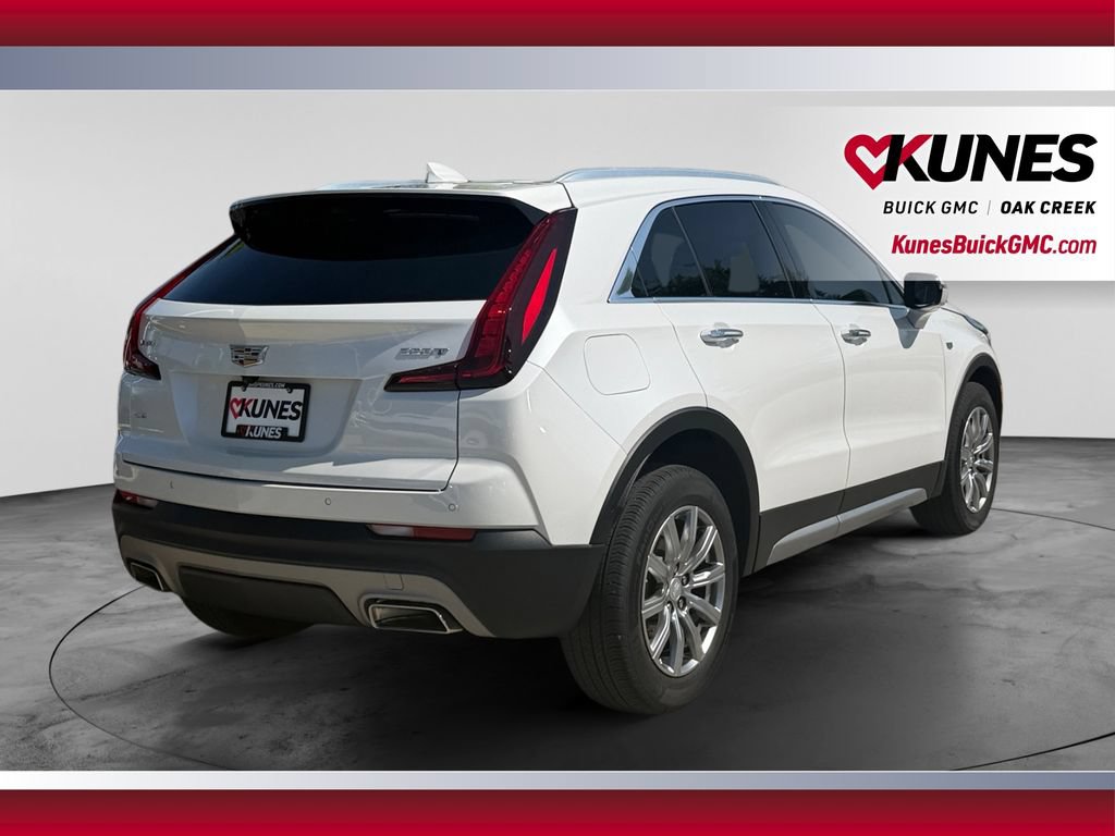 Used 2023 Cadillac XT4 Premium Luxury w/ Enhanced Visibility Package AWD/4WD image 10