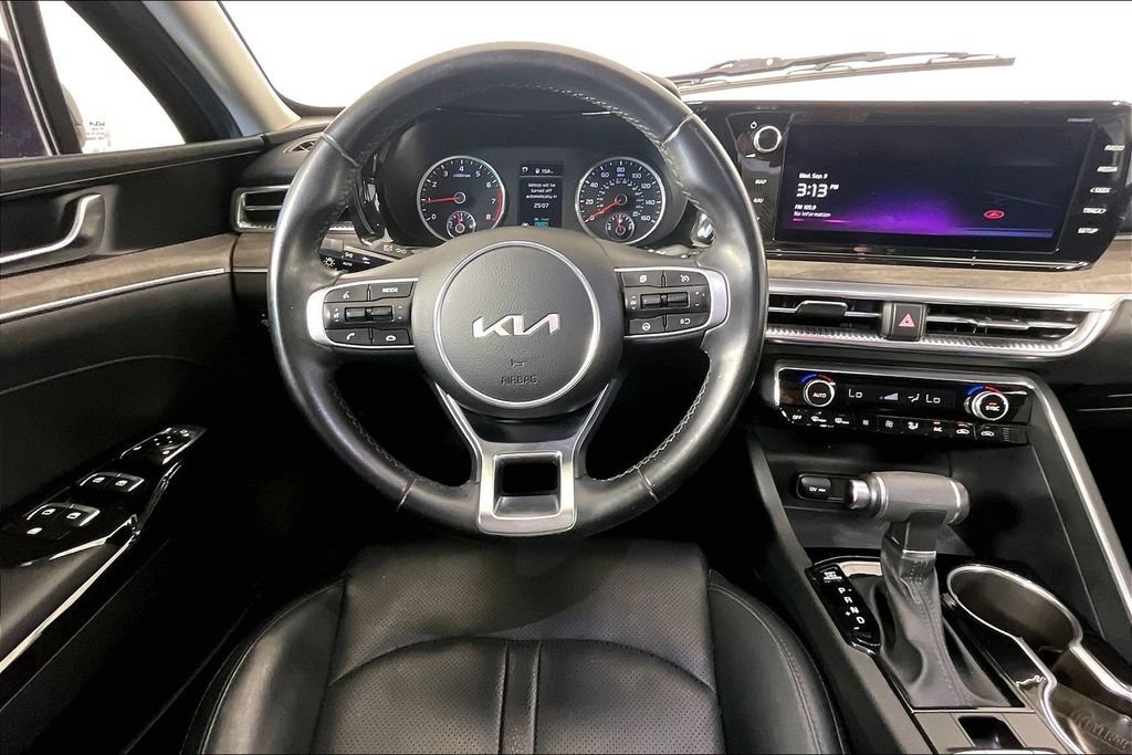 Used 2023 Kia K5 EX FWD image 6