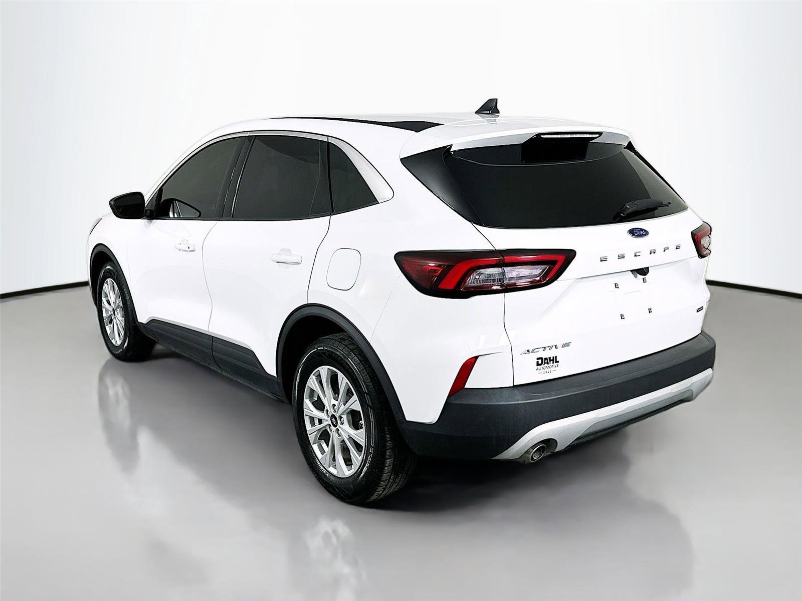 Used 2023 Ford Escape Active image 5