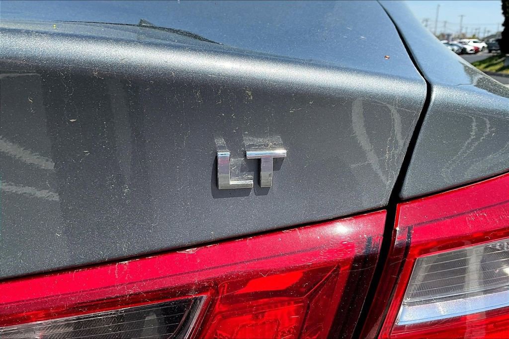 Used 2024 Chevrolet Malibu LT FWD image 21