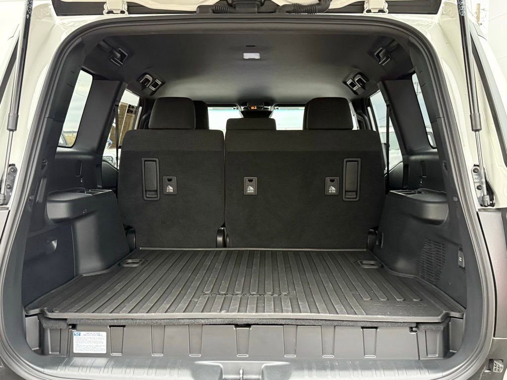 Used 2025 Toyota Land Cruiser 1958 image 7