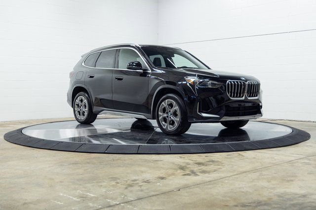 Certified 2025 BMW X1 xDrive28i w/ Convenience Package image 4