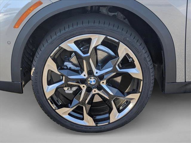 New 2026 BMW X2 xDrive28i w/ Technology Package AWD/4WD image 10