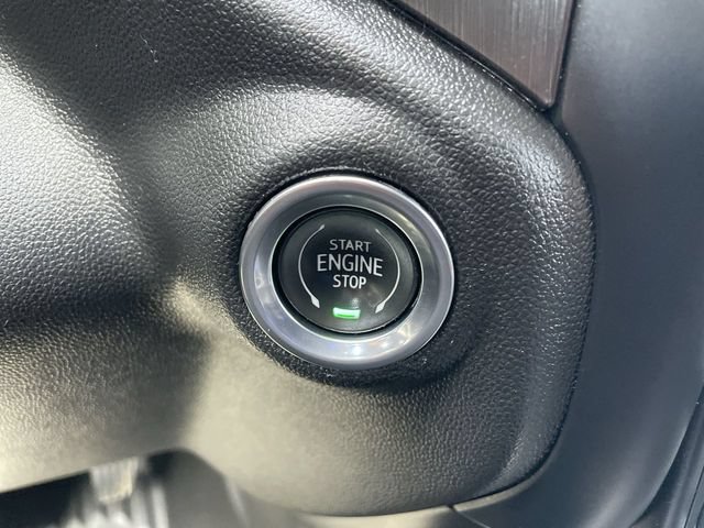 Used 2021 GMC Sierra 1500 AT4 w/ AT4 Premium Package AWD/4WD image 17
