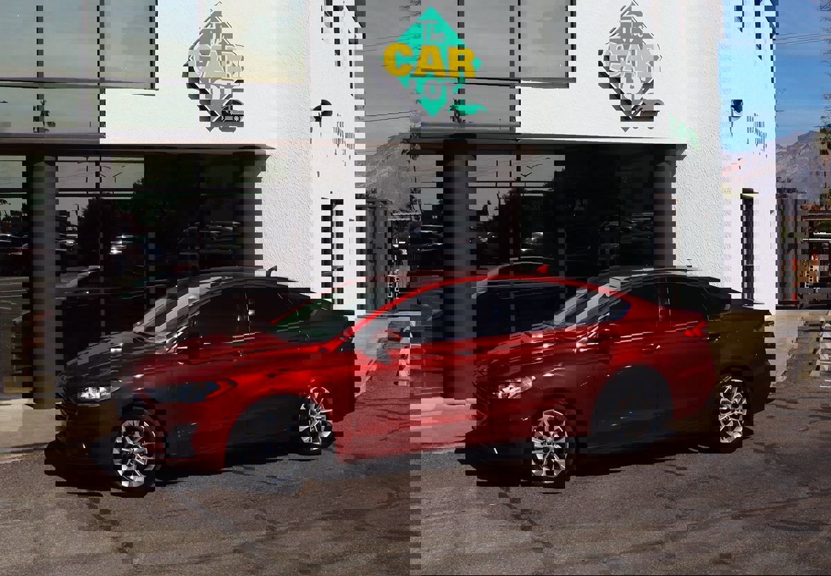 Used 2019 Ford Fusion SE image 4