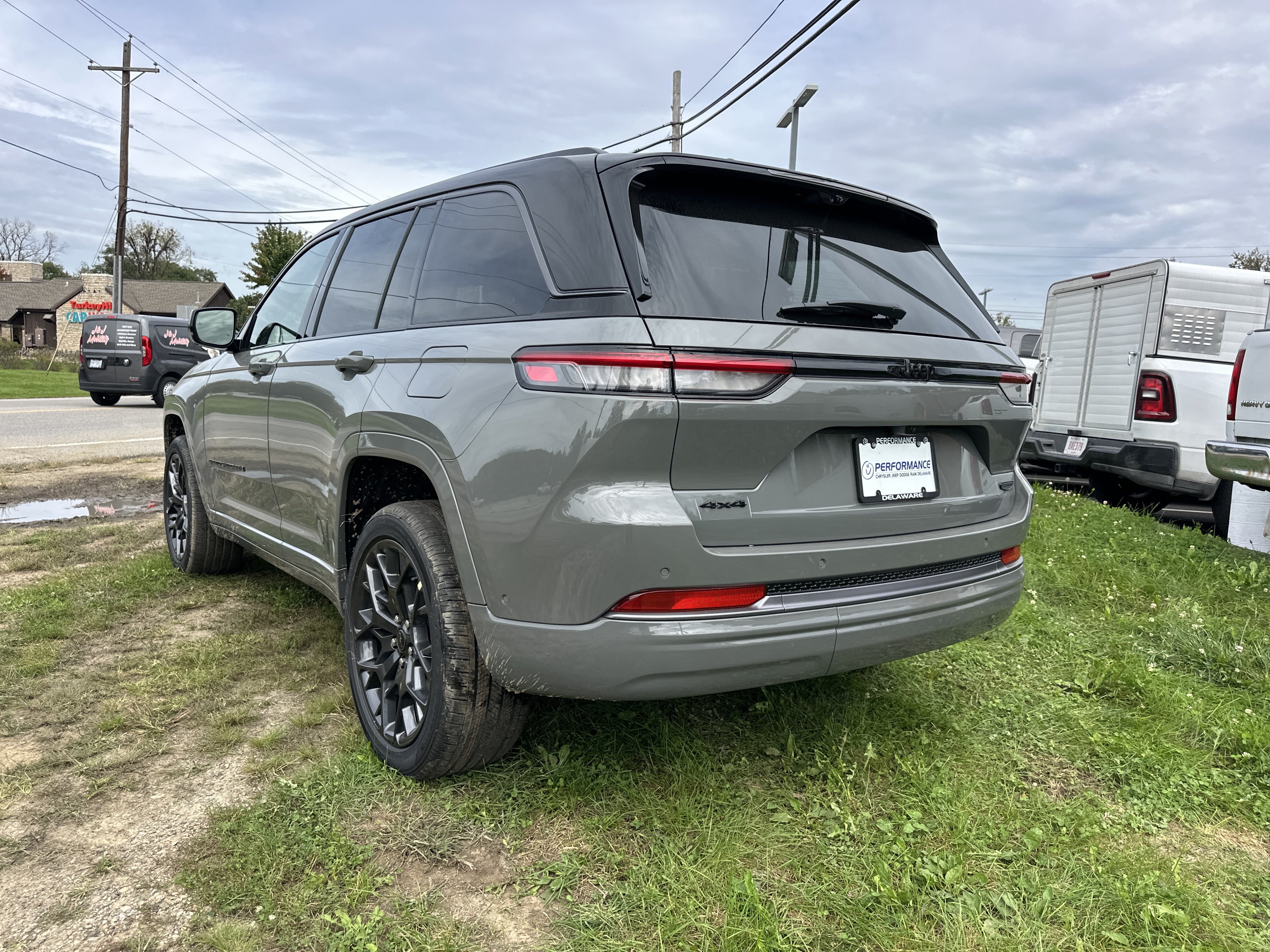 New 2027 Jeep Grand Cherokee Summit AWD/4WD image 26