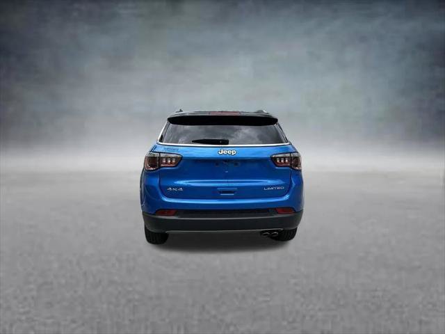 Certified 2022 Jeep Compass Limited AWD/4WD image 6