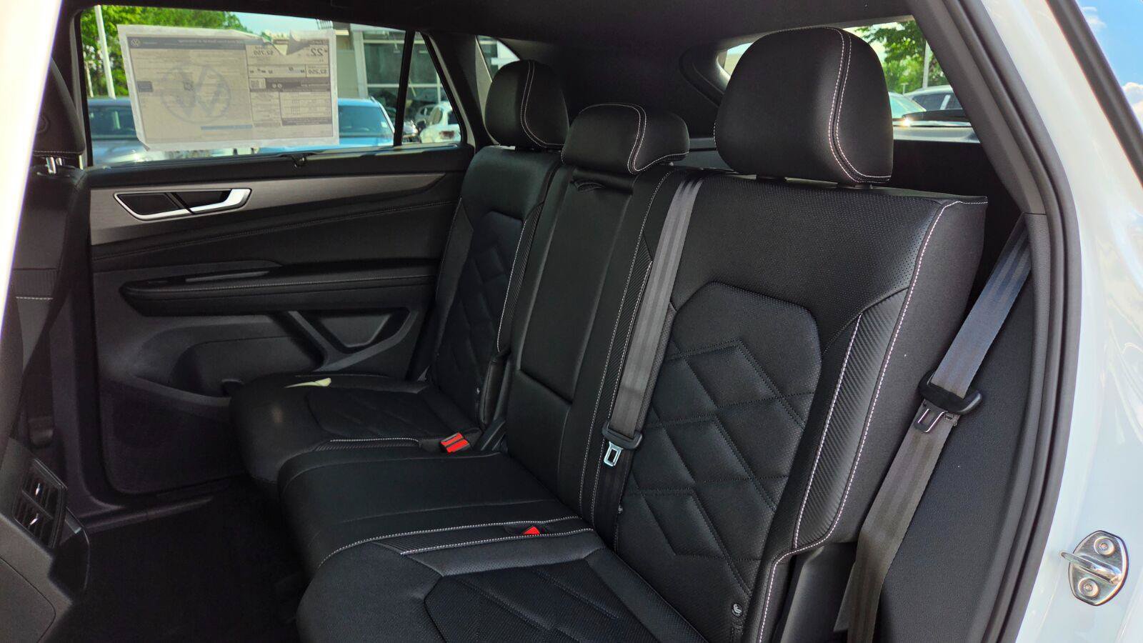 New 2026 Volkswagen Atlas Cross Sport SE AWD/4WD image 46
