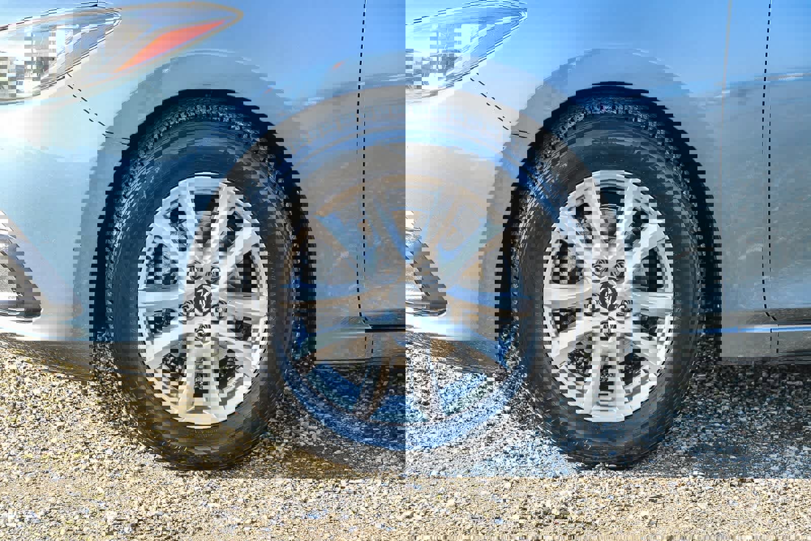 Used 2016 MAZDA MAZDA3 i Sport w/ Preferred Equipment Package image 9