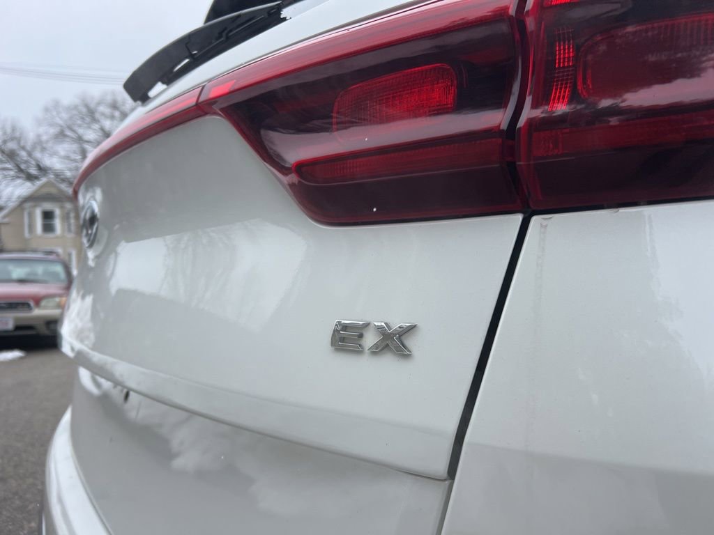 Used 2022 Kia Sportage EX w/ EX Technology Package image 9