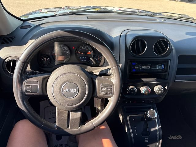 Used 2017 Jeep Patriot 4WD image 10